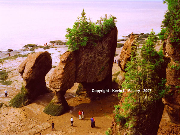 7 - The Famous Flower Pot Rock Formations at Hopewell - New Brunswick 7 - The Famous Flower Pot Rock Formations at Hopewell - New Brunswick